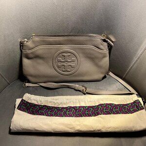 Tory Burch Bombe Chain Crossbody Purse - French Gray
